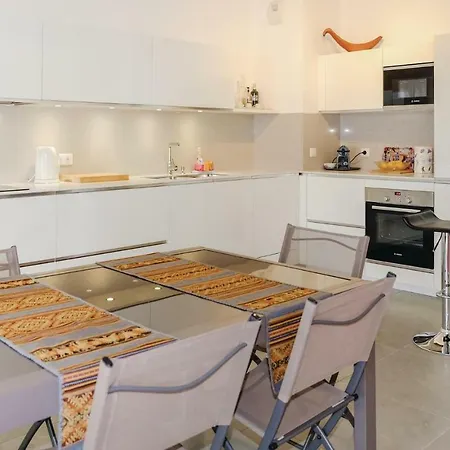 Διαμέρισμα Three-bedroom In Ajaccio Αζάτσιο